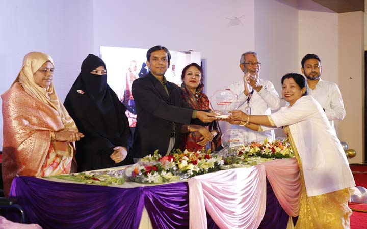 যশোর আদ্-দ্বীন নার্সিং ইনস্টিটিউটে নবীন বরণ ও গুনিজন সংবর্ধনা